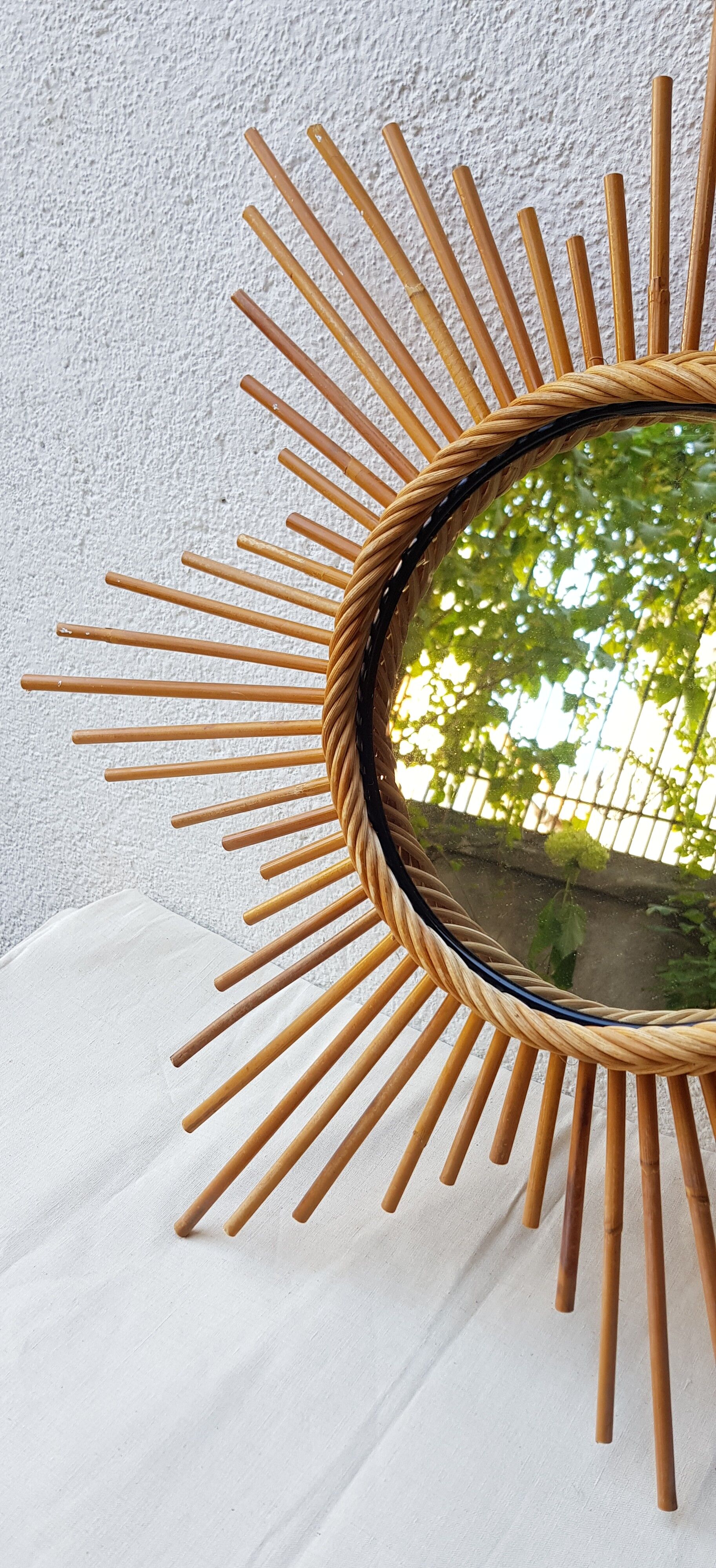 Rattan sun mirror 60 - 66x66xm