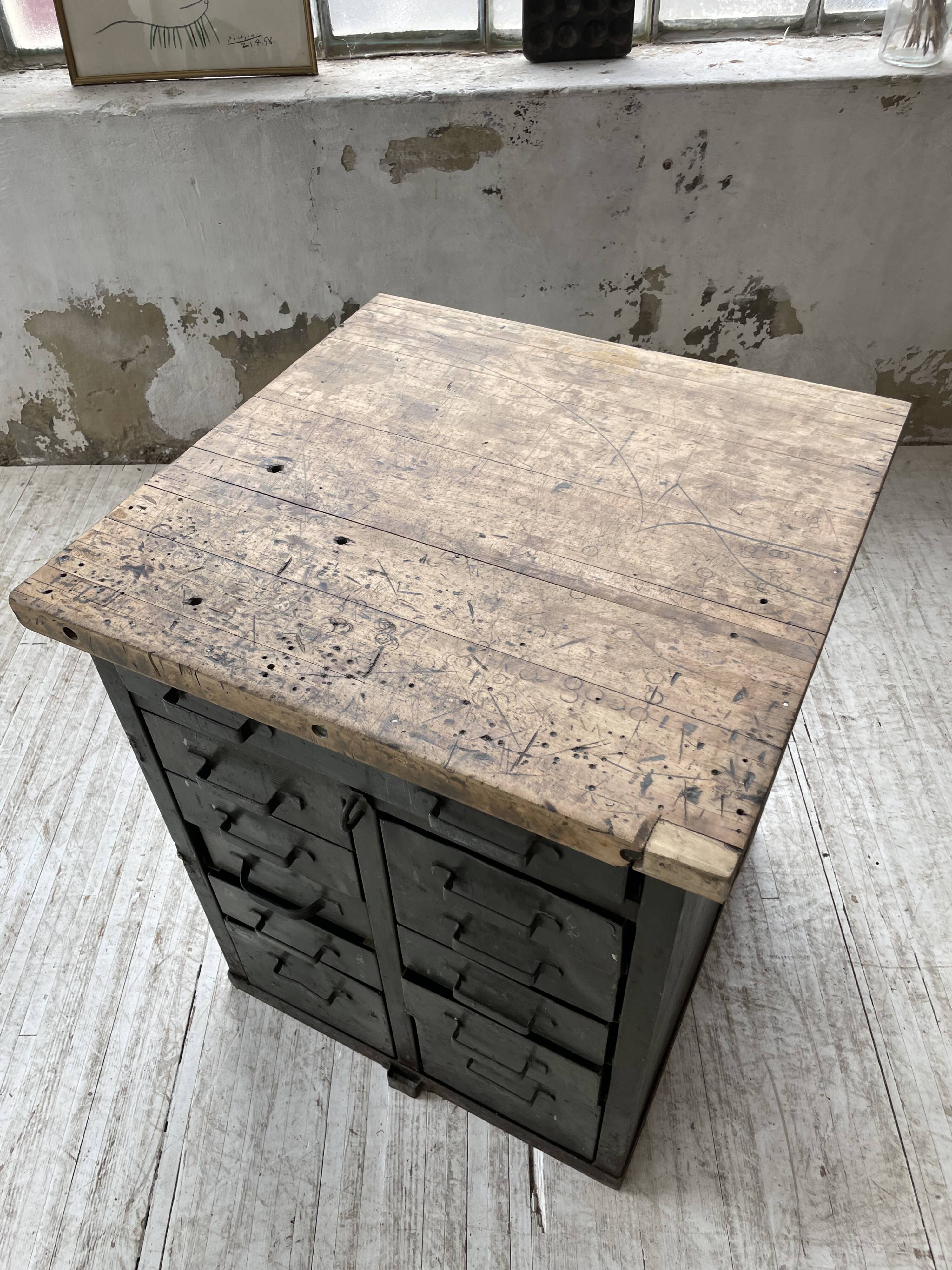 Industrial military storage workbench furniture