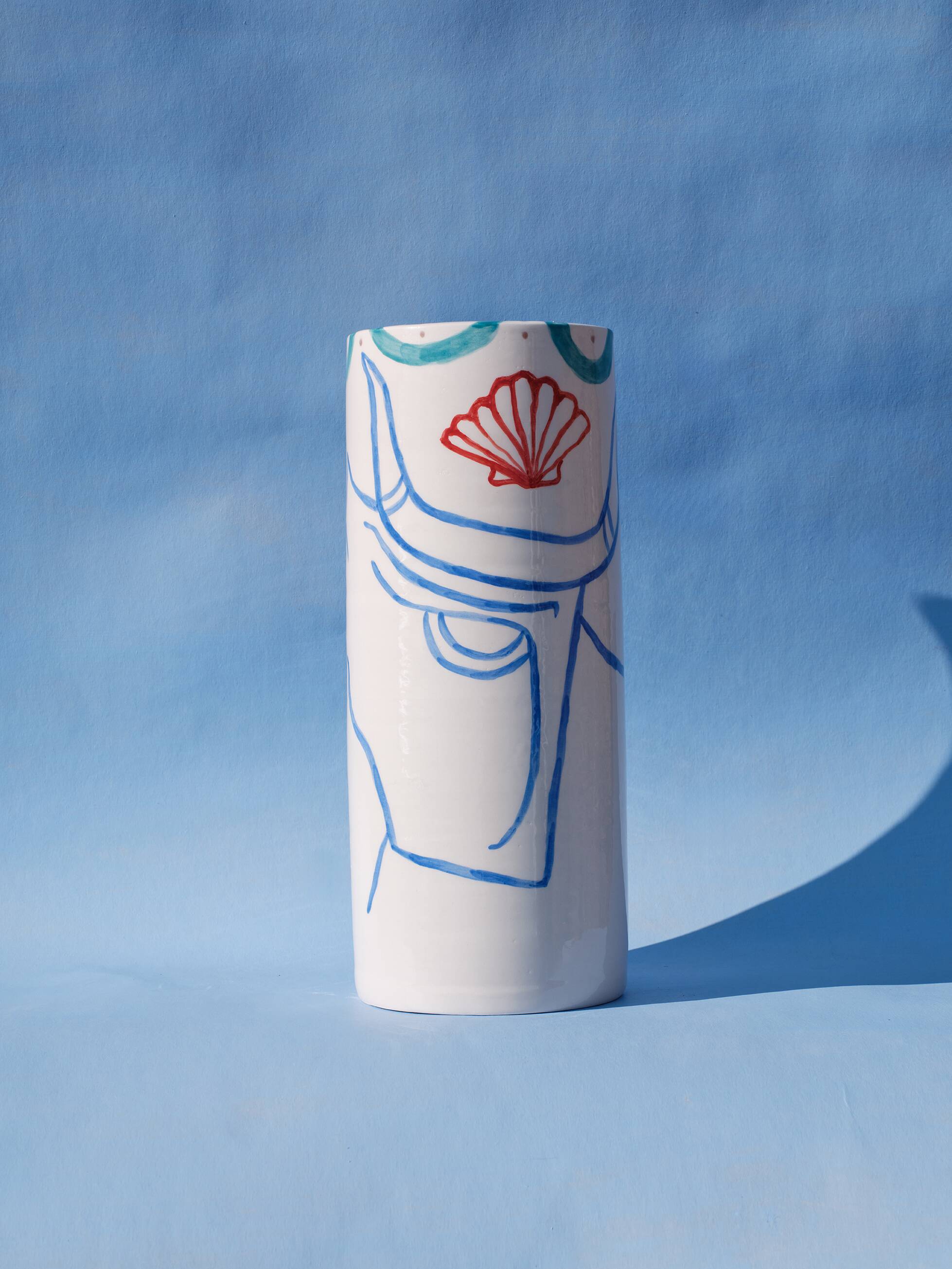 White taurus - ceramic vase