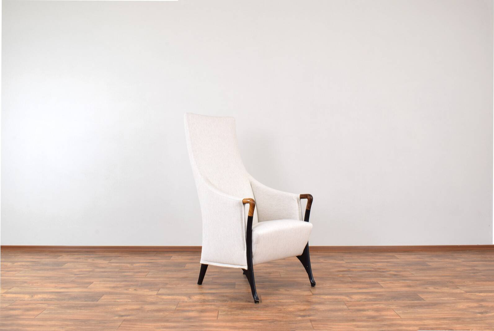 Italian Lounge Chair Progetti by Umberto Asnago for Giorgetti, 1970s.