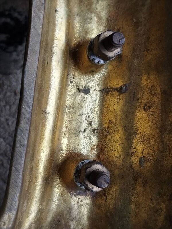 4 pattes de meuble en bronze massif