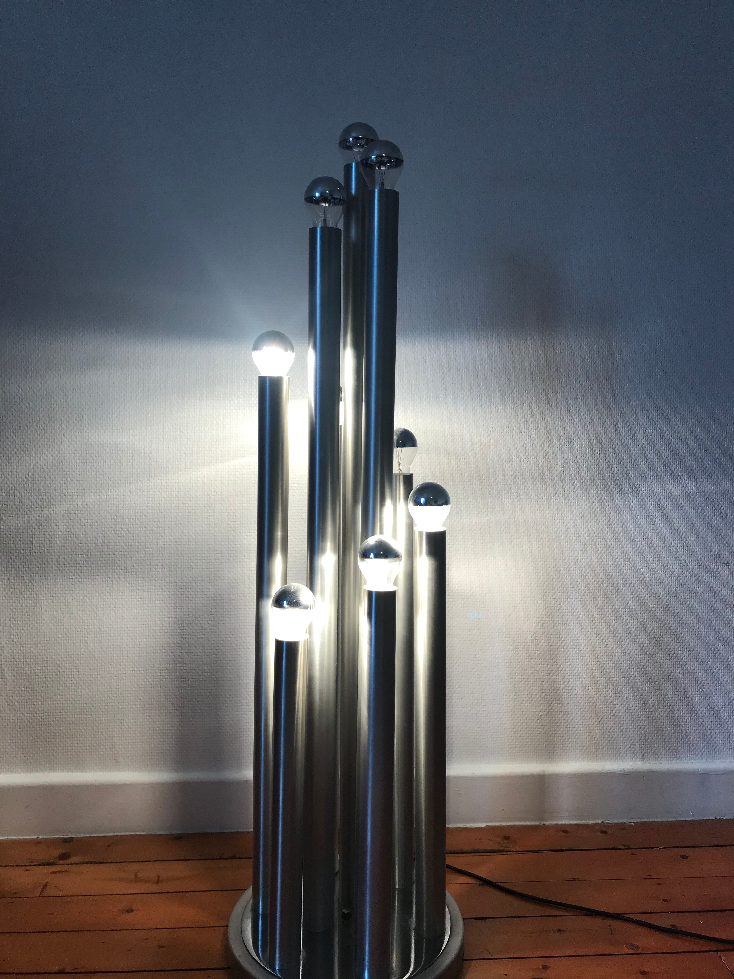 Organ floor lamp circa 1970