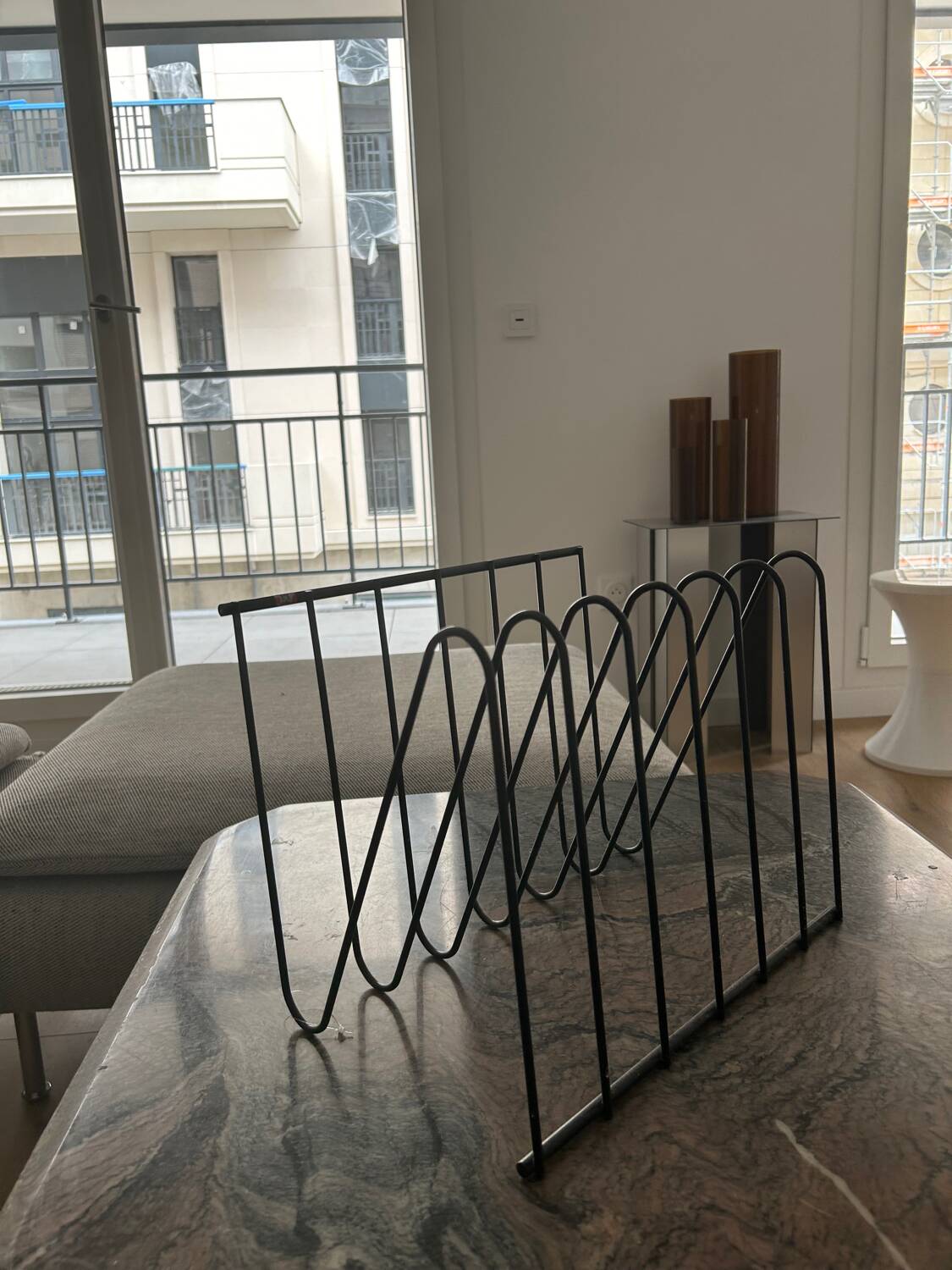 Z Arnal magazine holder