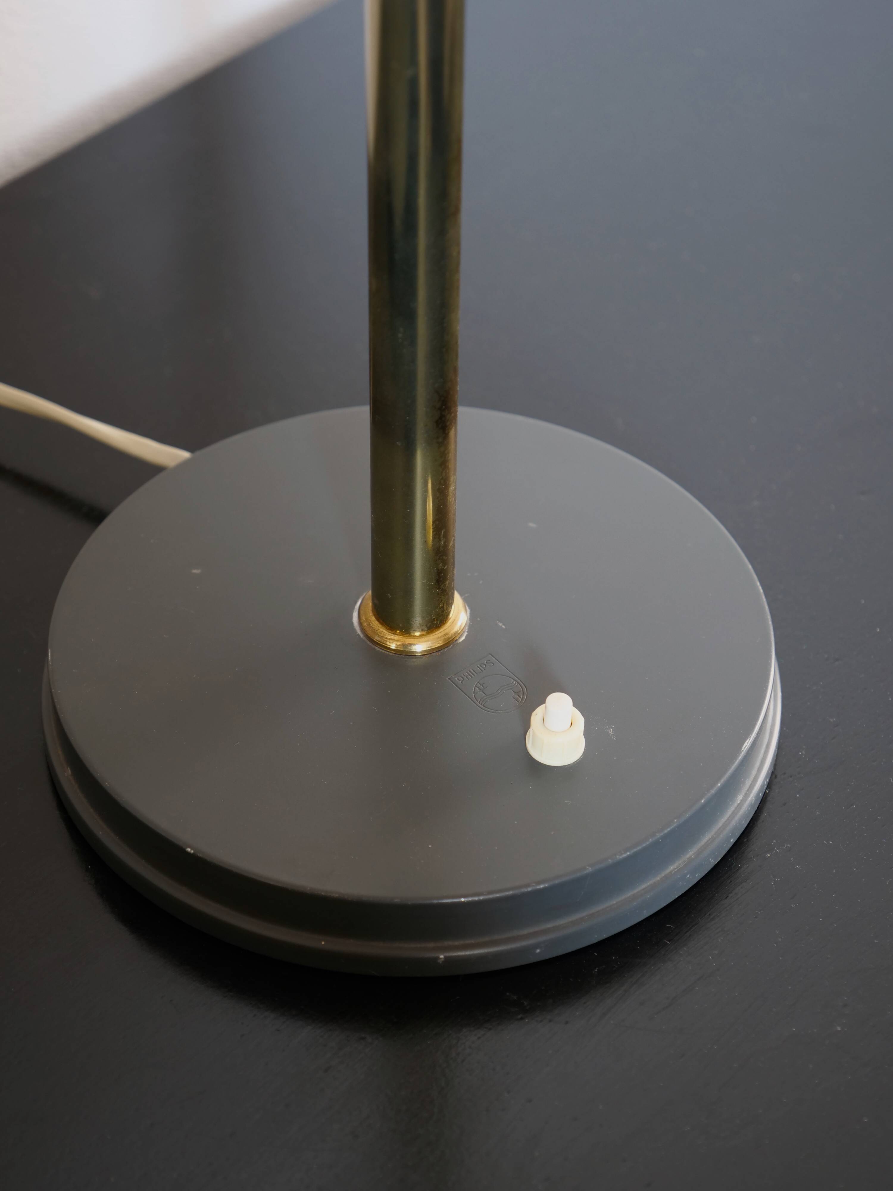 Lamp Philips Louis Kalff model Timor