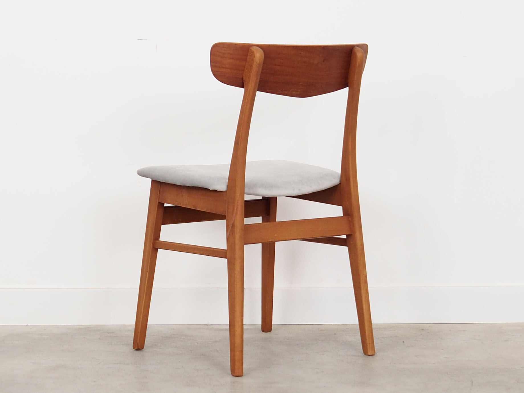Beech chair, Danish design, 1970s, production: Denmark