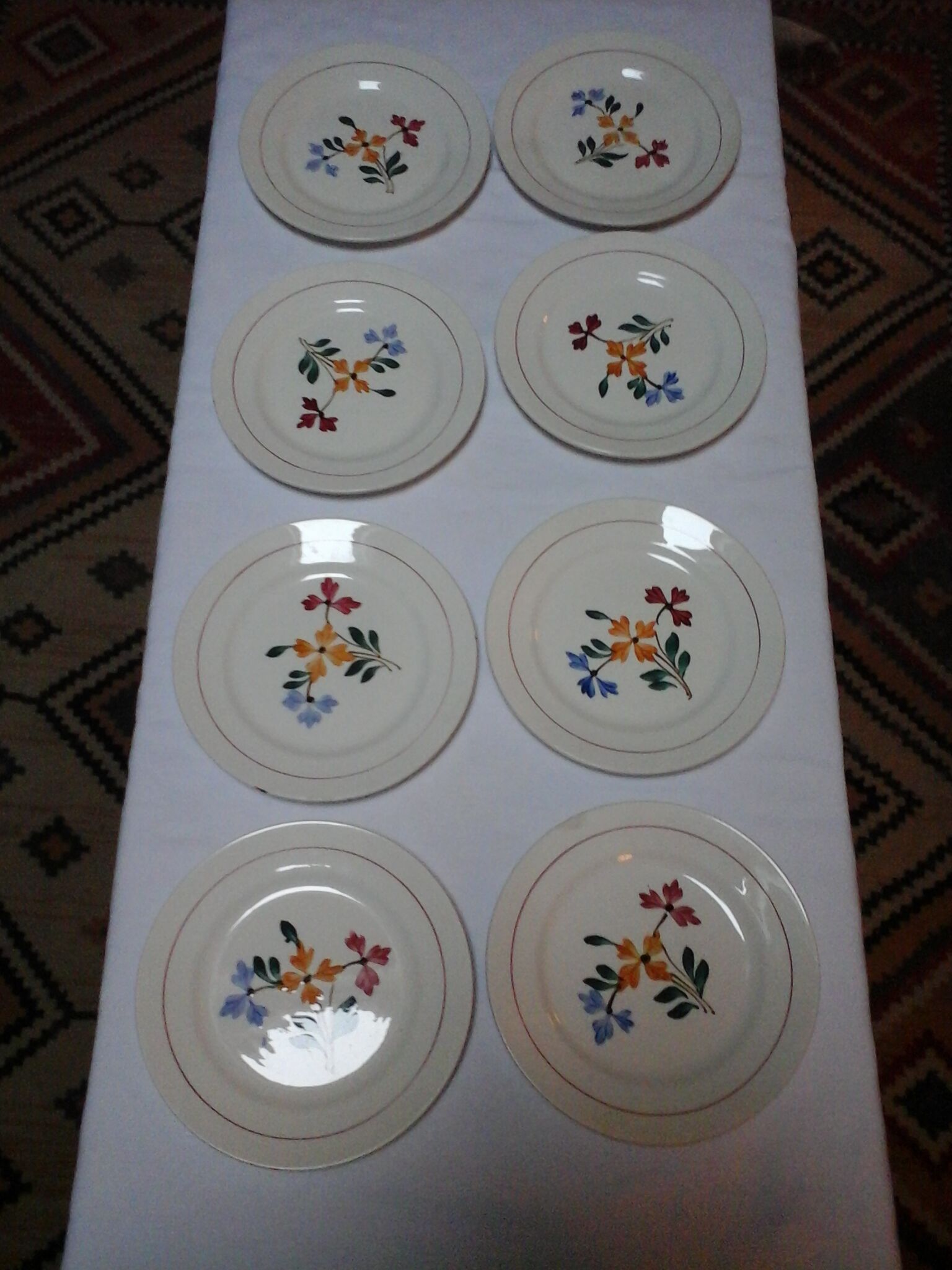 8 Alma / St Amand dessert plates
