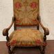 Fauteuil de style louis xiii en noyer massif xx siècle