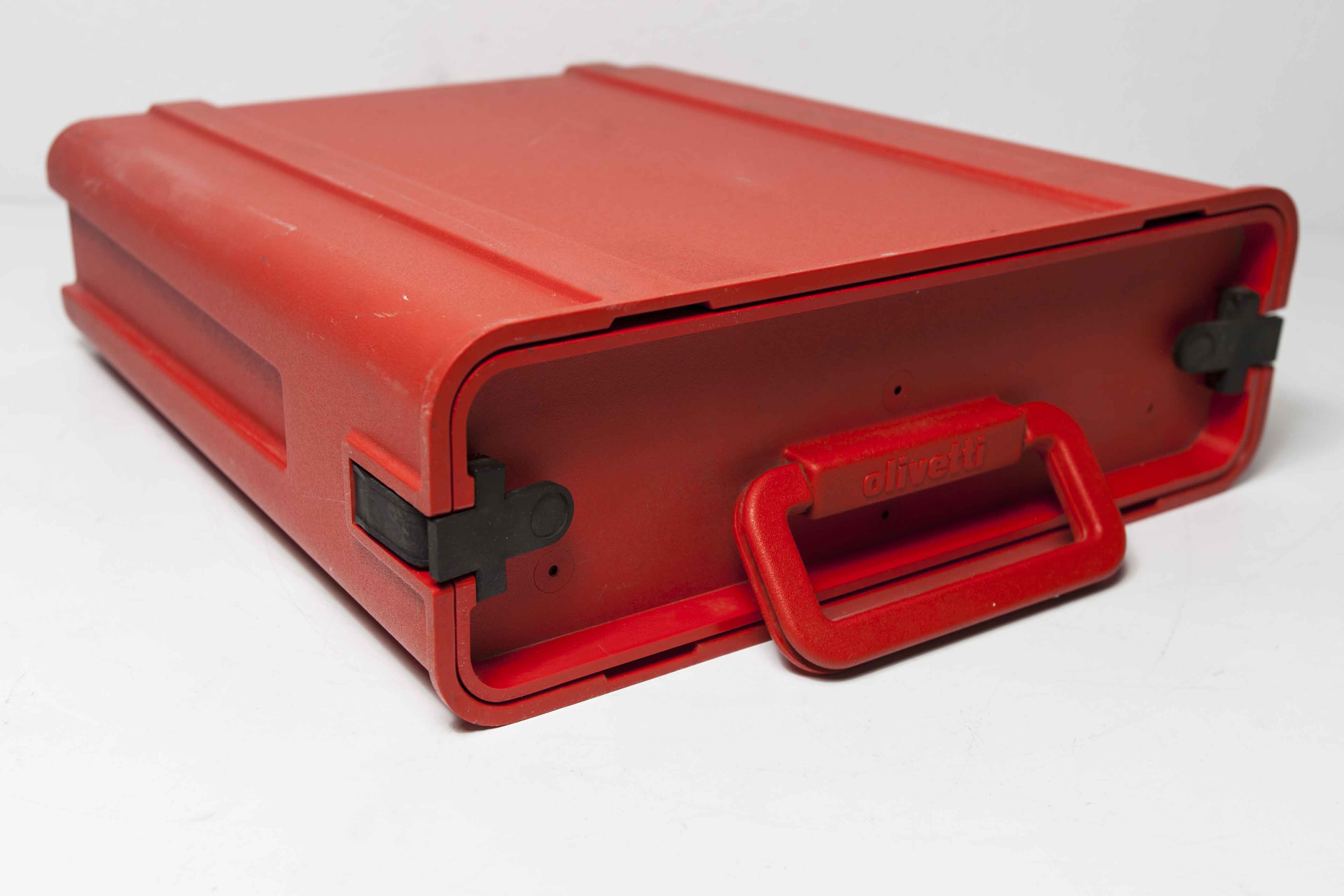 Typewriter Olivetti Valentine 1970