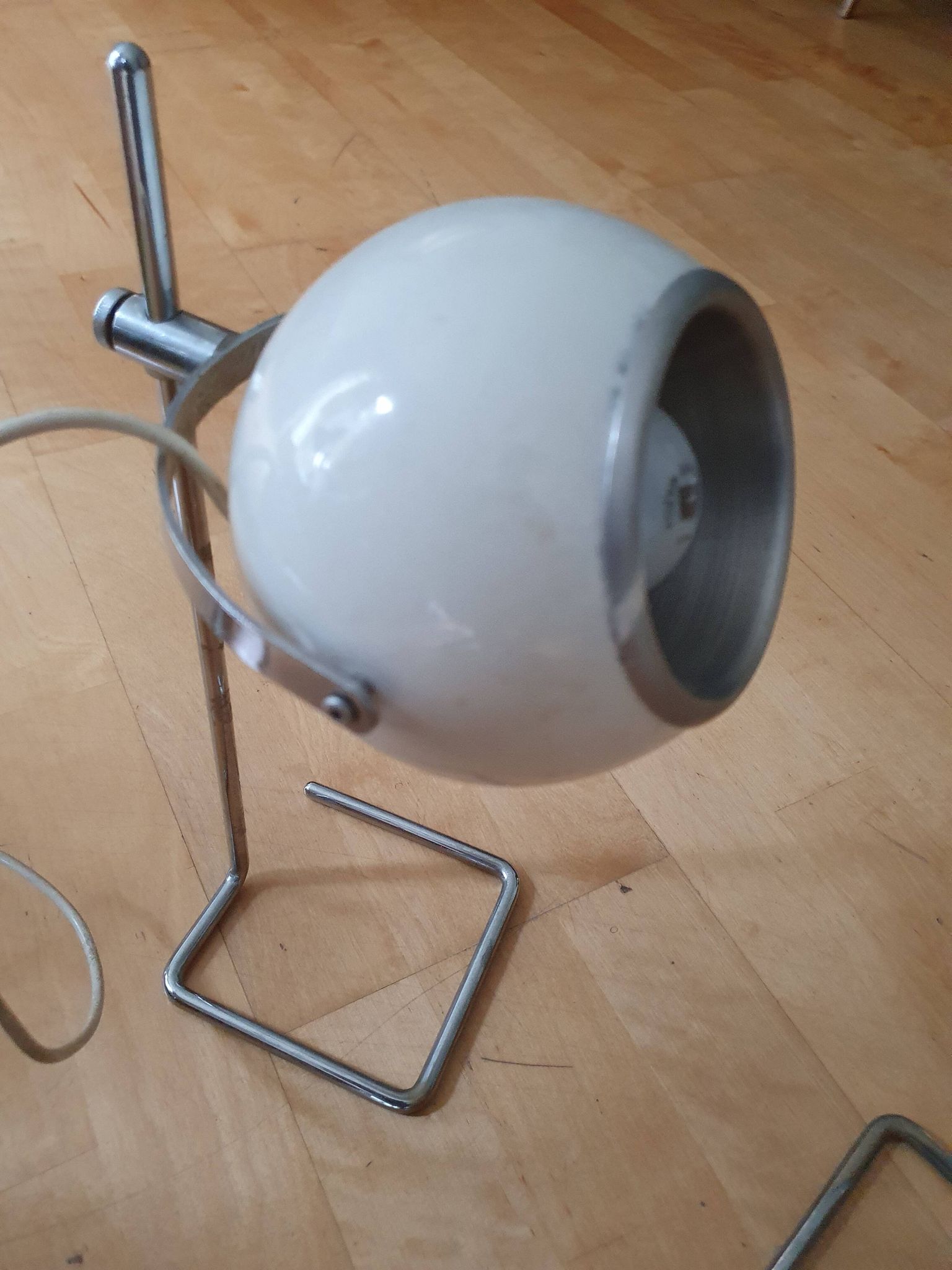 Paire de lampes eye ball vintage