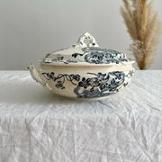 Small old vegetable soup tureen in iron earth "Les Violettes" Salins