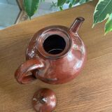 Brick red sandstone teapot from Saint Amand en Puisaye