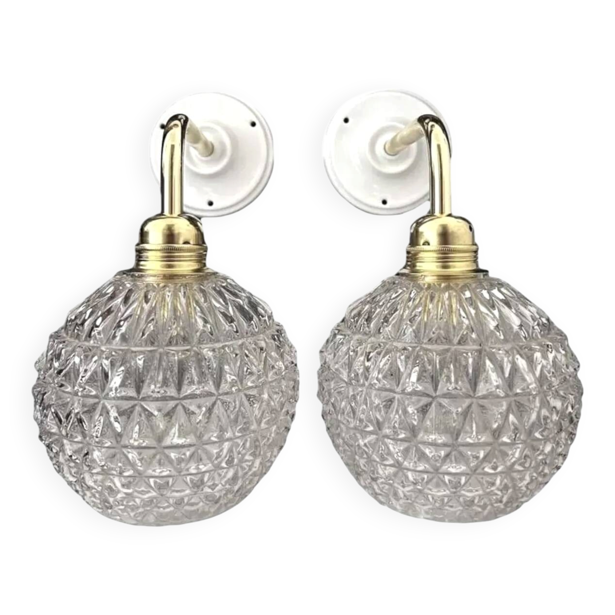 Pair of vintage wall lights in cut glass