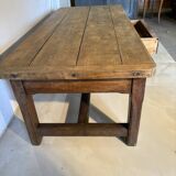 Table basse ancienne en bois brut, style campagne