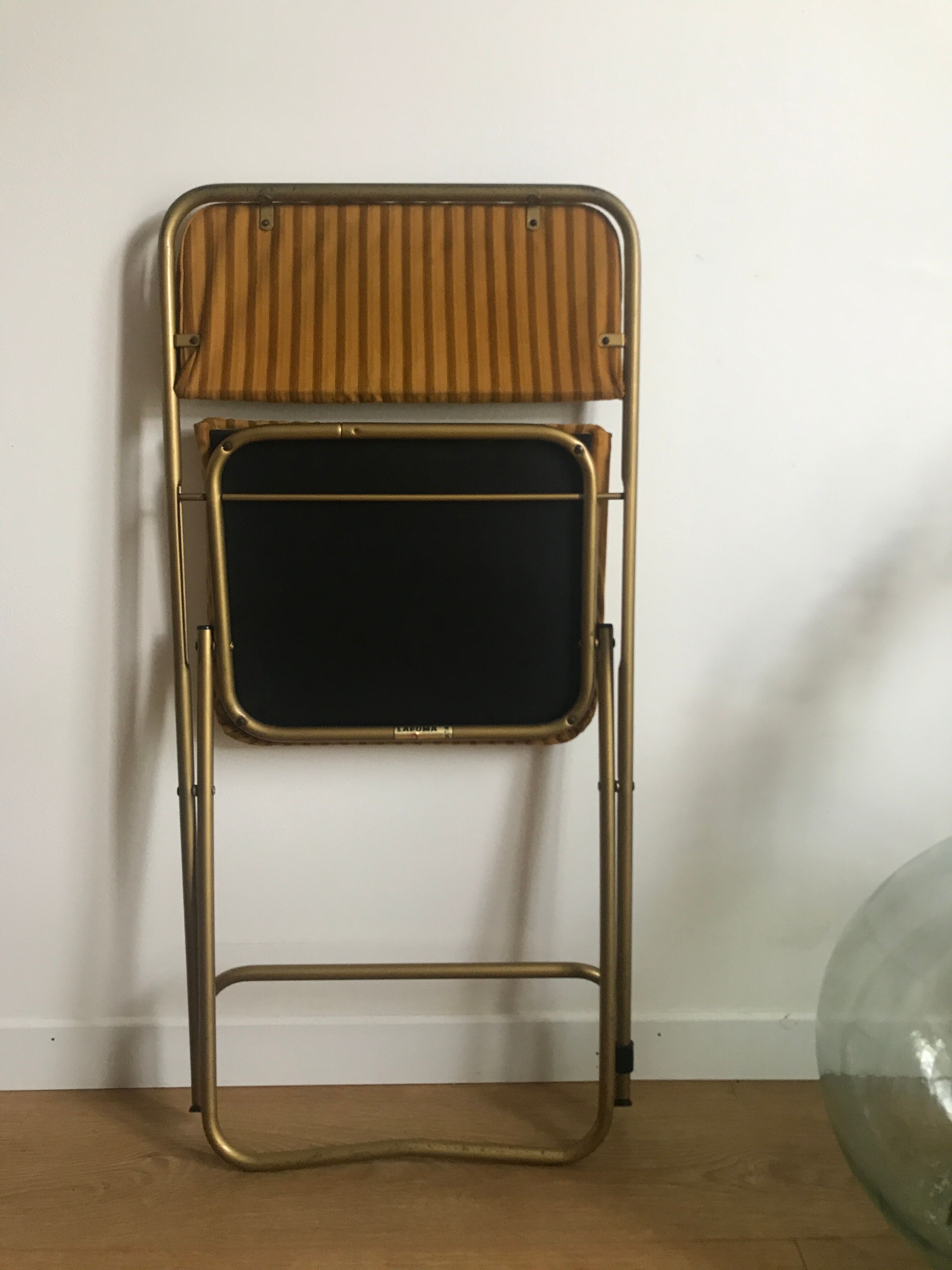 Vintage folding chair lafuma chantazur with striped golden fabric