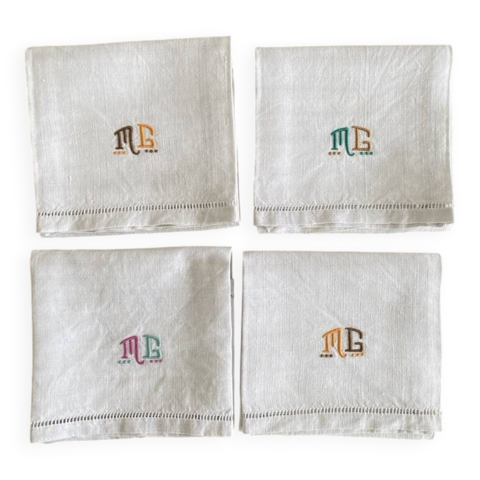 Hand-embroidered napkins, mono MG, Venice days - 57x54 cm - linen