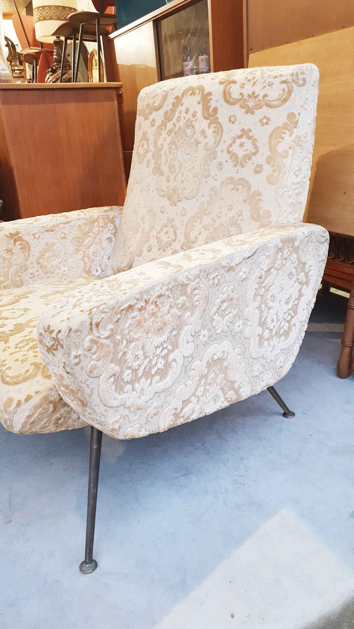2 vintage armchairs