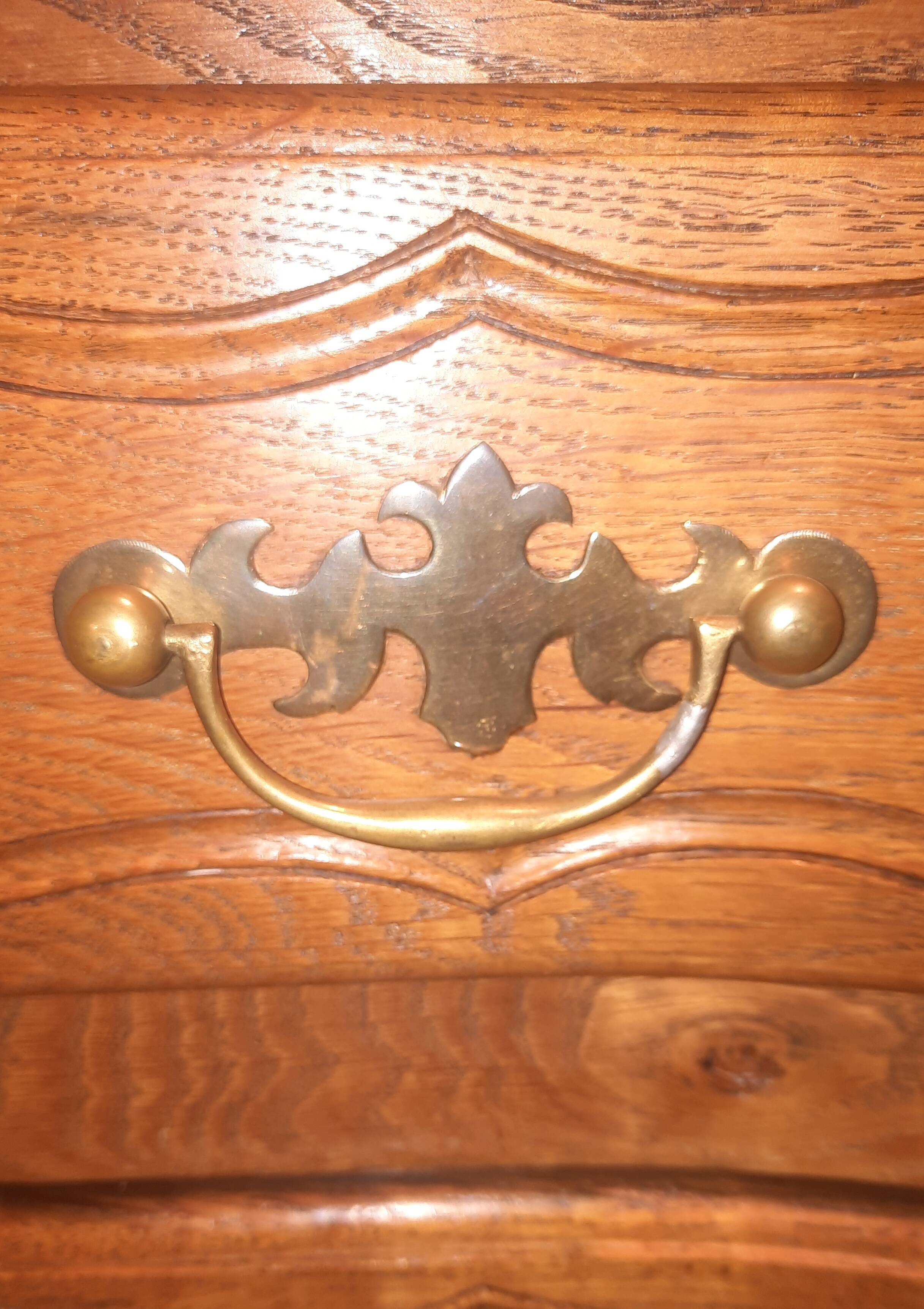 Louis XV style solid oak chest of drawers