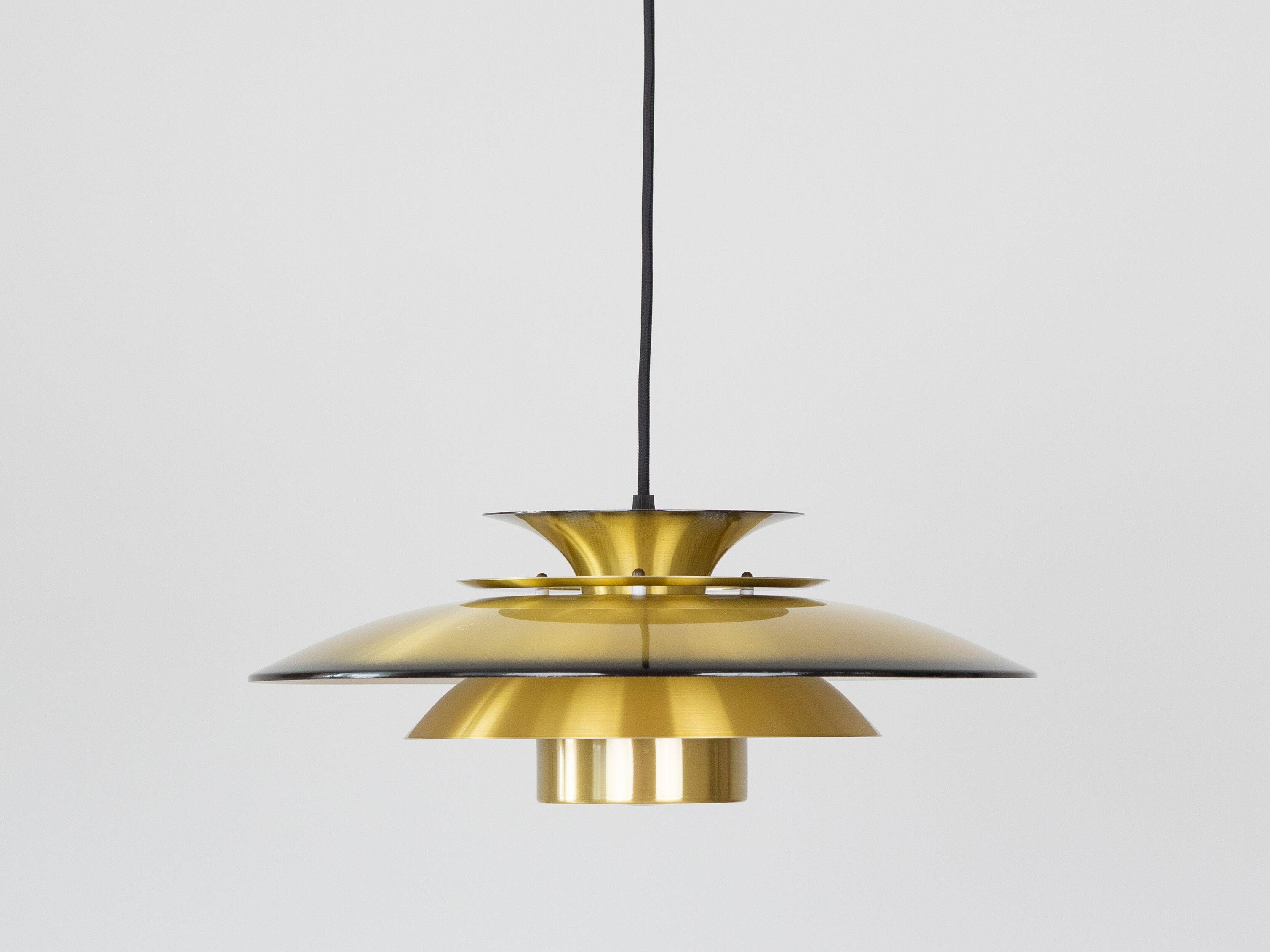 Danish vintage pendant lamp Roma from 1980s