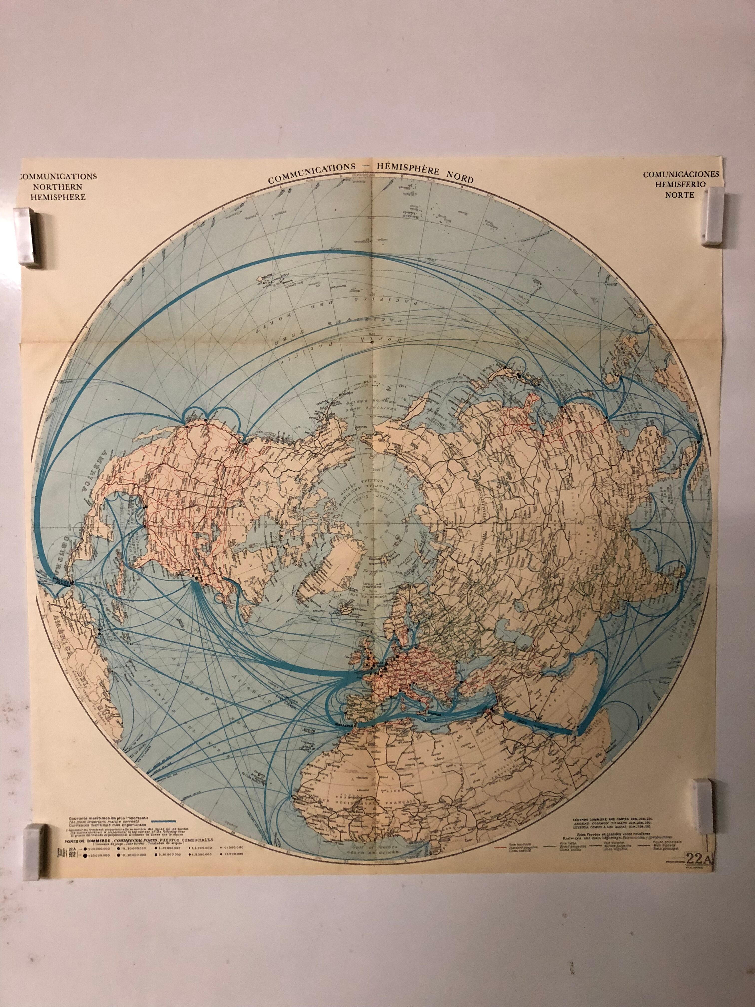 Mappemonde carte ancienne communication dans l’hémisphère nord