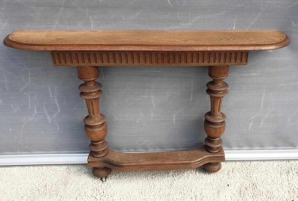 Neoclassical solid oak console with columns