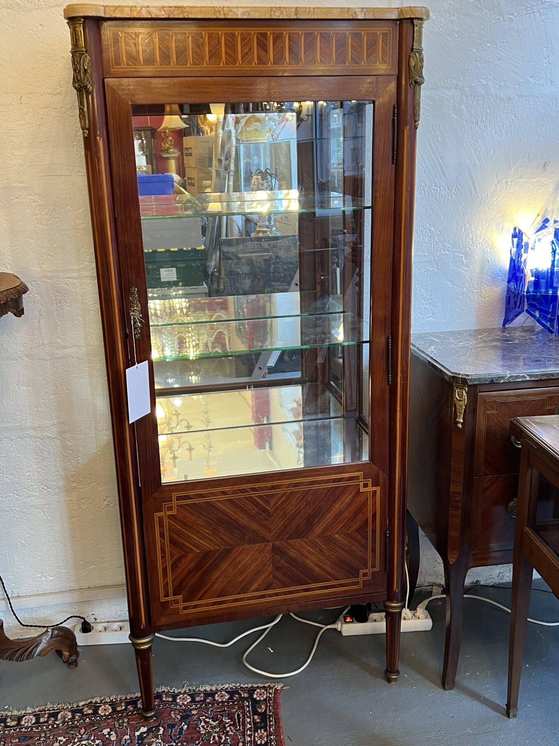 Louis XVI style display case in veneer marquetry, late 19th century