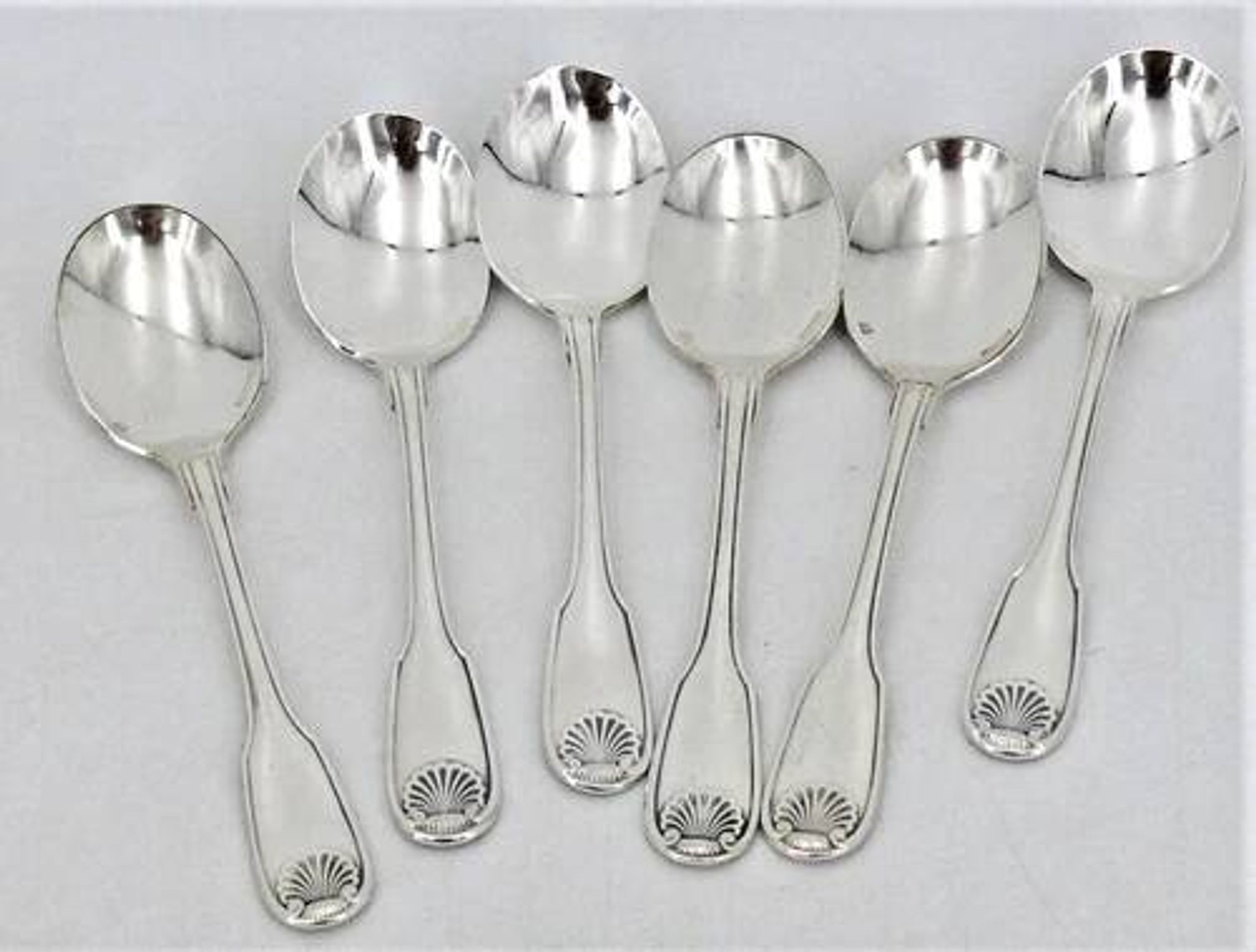 Christofle Vendome model 6 spoons, ice scoops, in silver-plated metal, 12.7 cm