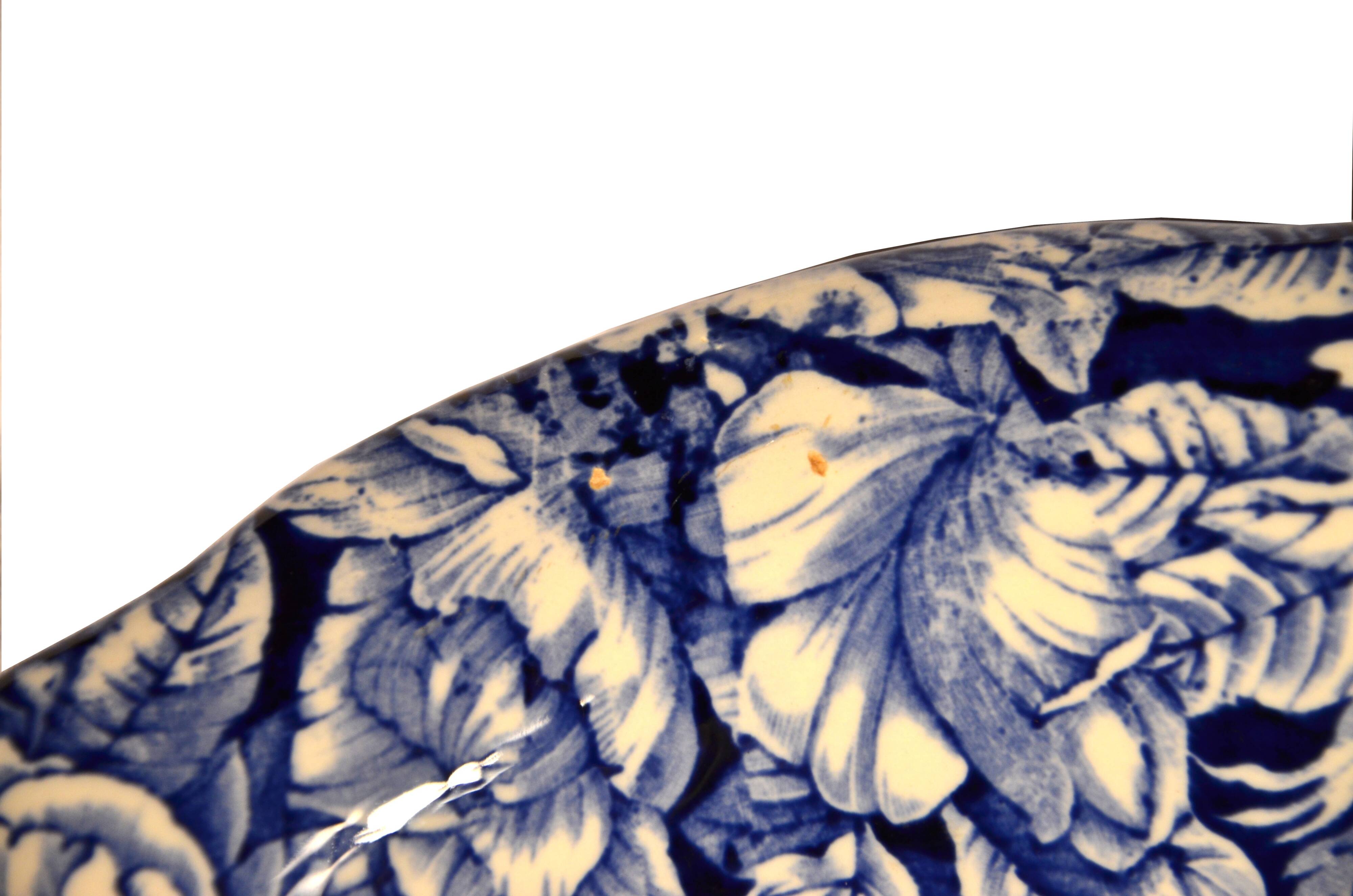 Vintage toilet service Victoria Ironstone Staffordshire (United Kingdom)