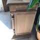 Buffet ancien sculpté et sablé