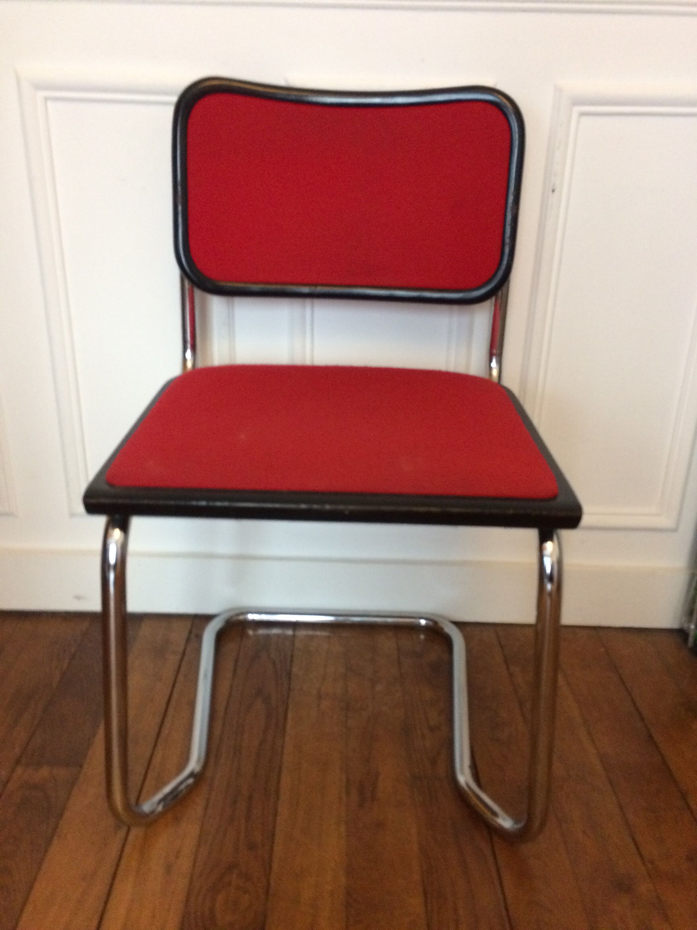 Chair red