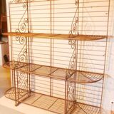 Old bakery shelf from the early 20th century.