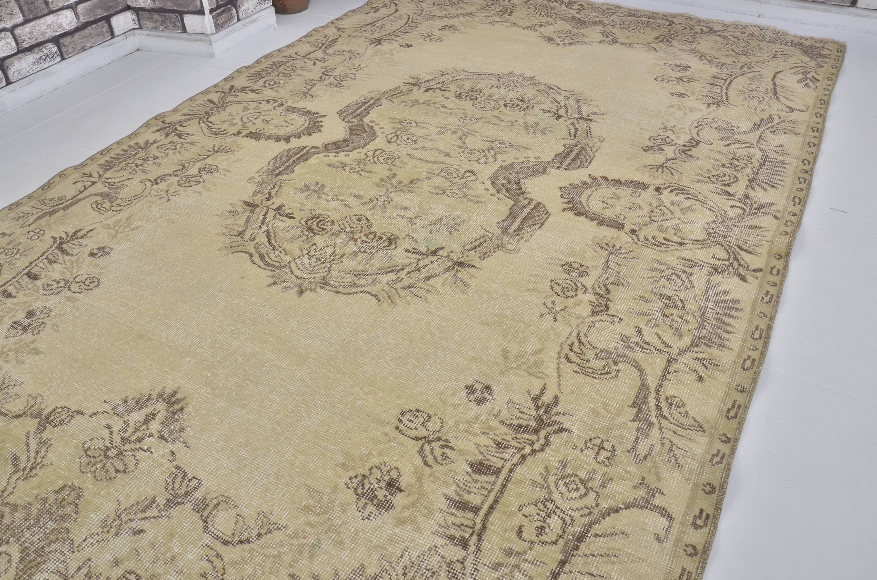 Oushak Floral Handmknotted Carpet SKU 1838
