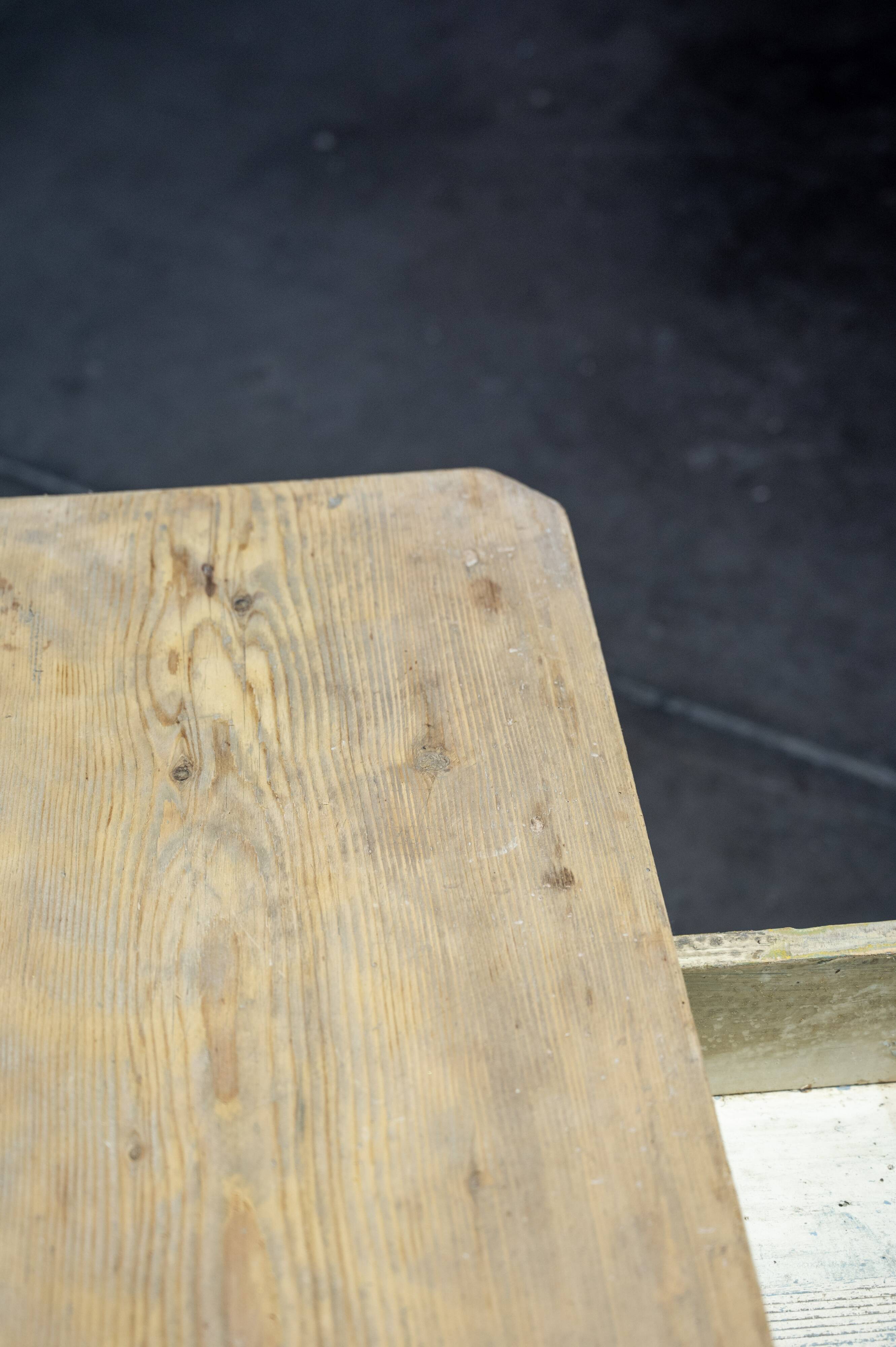 Country style coffee table