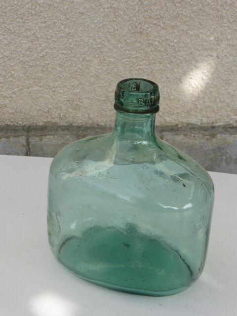 Charming bottle bottle brand BANDEIRA in vintage bluish green glass