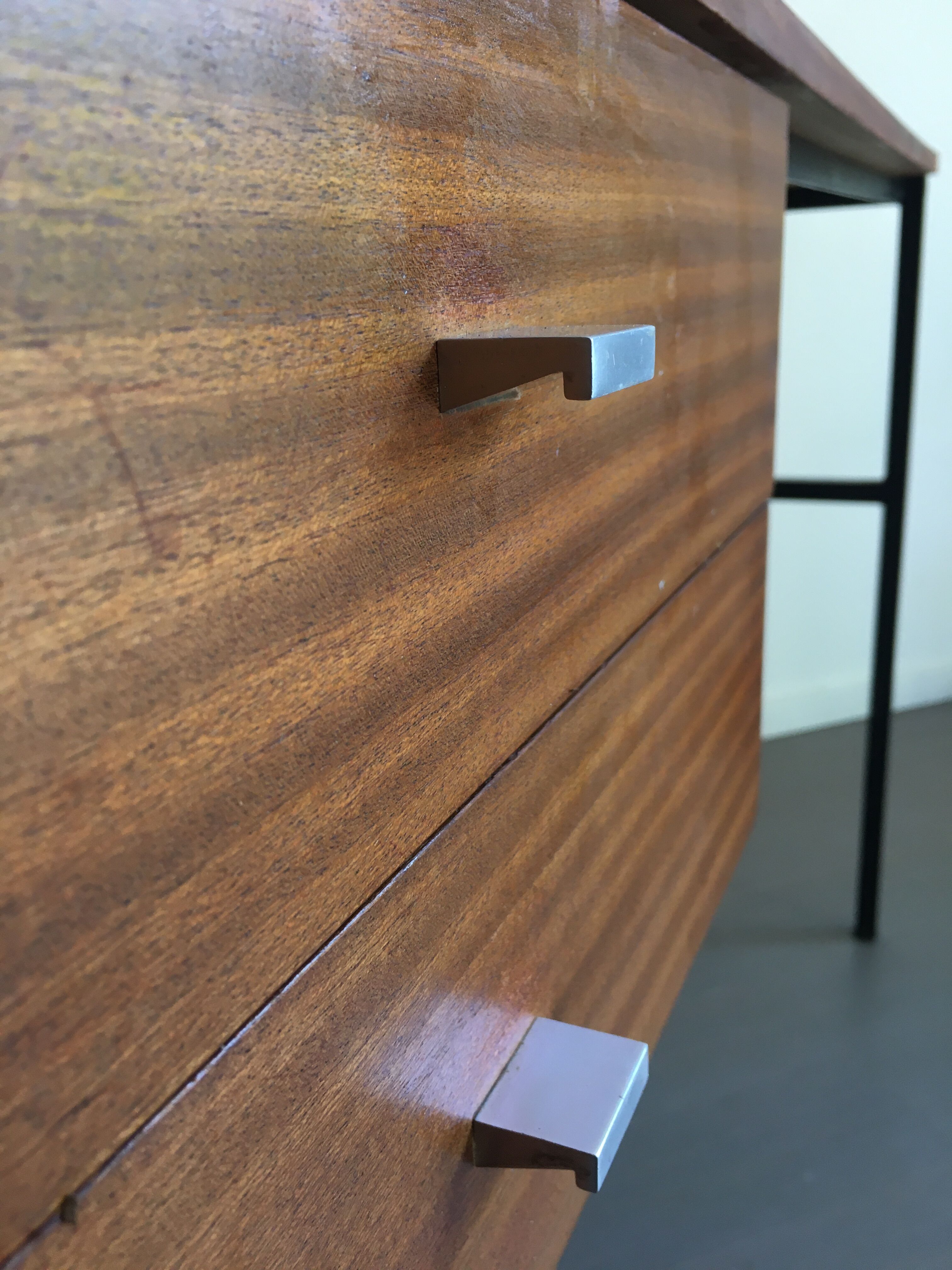 Desk by Pierre Guariche for meurop - 1950s