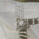Drap ancien monogramme LR en lin et coton brodé