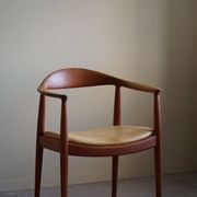 Hans J. Wegner, Teak and leather armchair, model "The Chair" JH501, 1950s