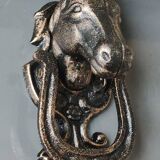 Antique style door knocker/knocker. Horse head/Horseshoe. Cast iron with old gold patina