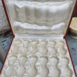 Set of 12 slurry knife holder