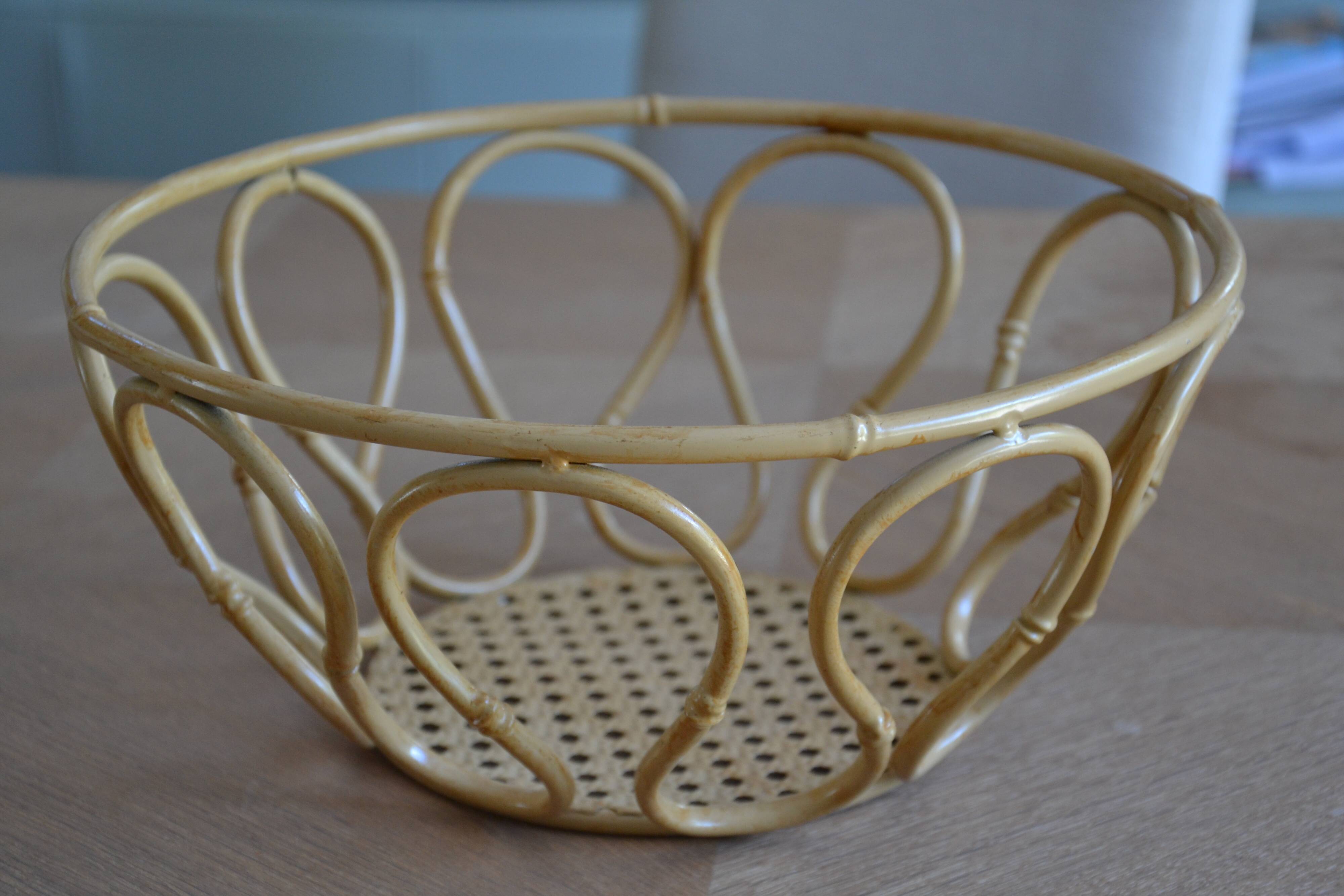 Corbeille, panier à fruits en métal imitant le bambou