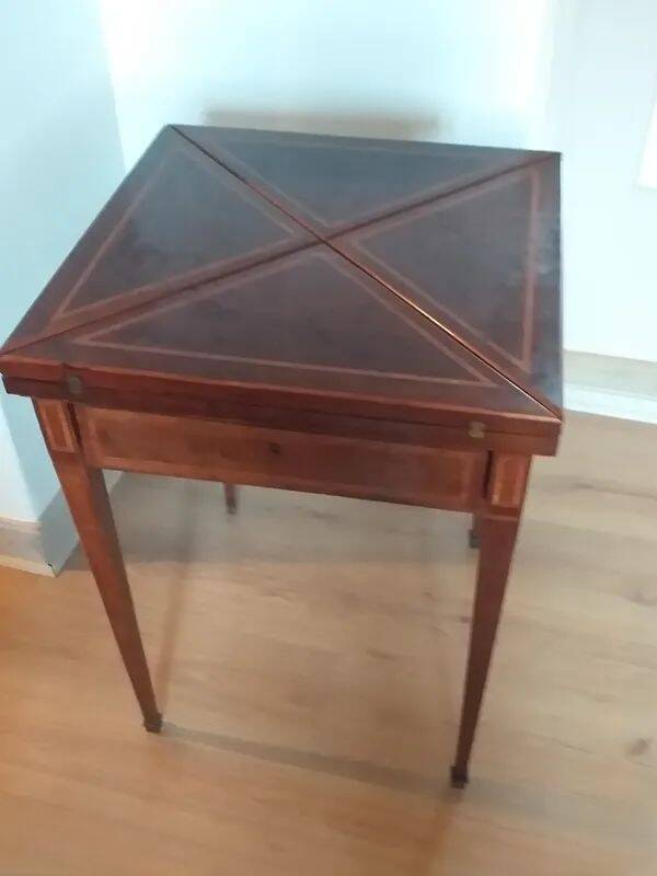 Old handkerchief game table