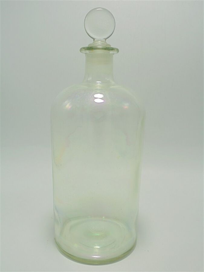 Apothecary bottle