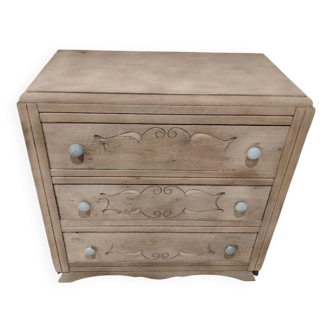 Art Deco chest of drawers