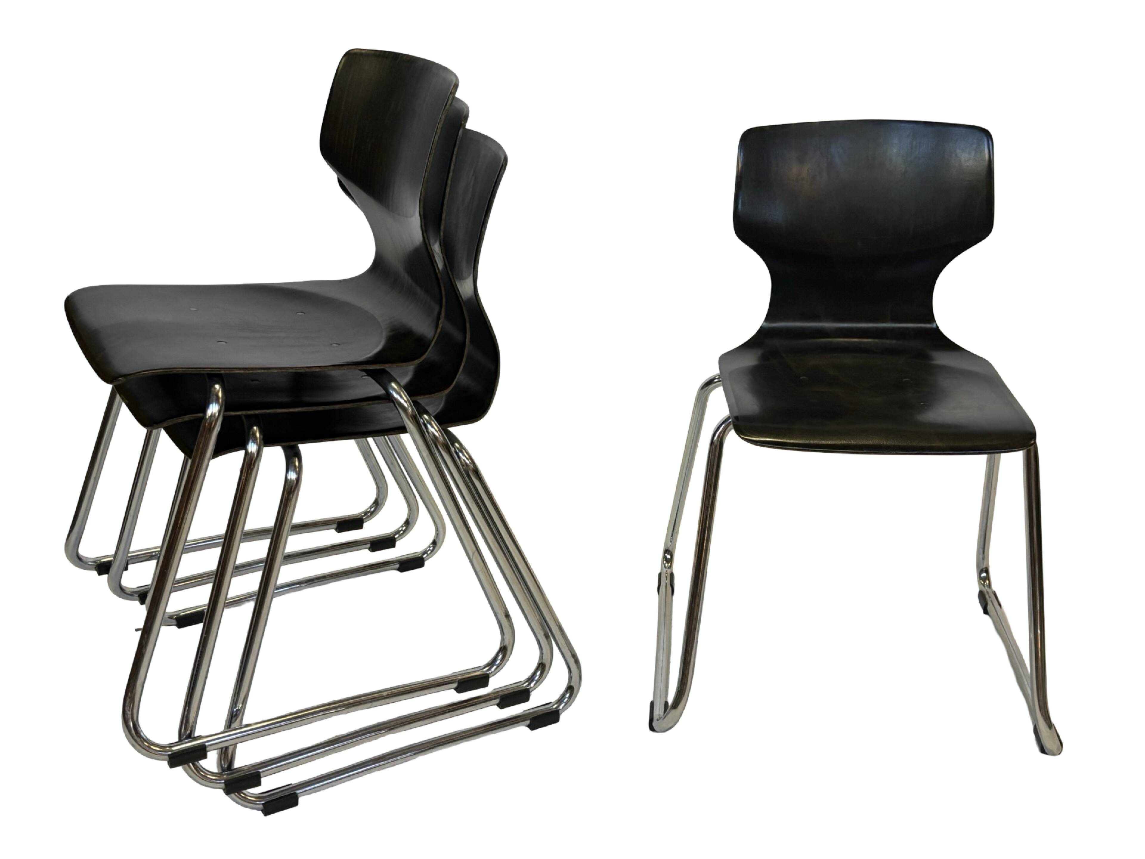 Lot de 4 chaises Elmar Flötotto design années 70
