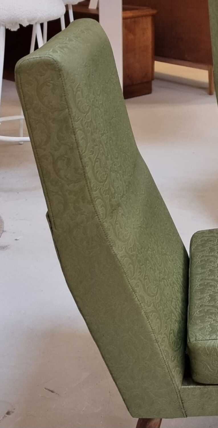 Fauteuils du milieu du siècle