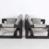 Pair of armchairs and coffee table Rover by Arne Jacobsen, 1968