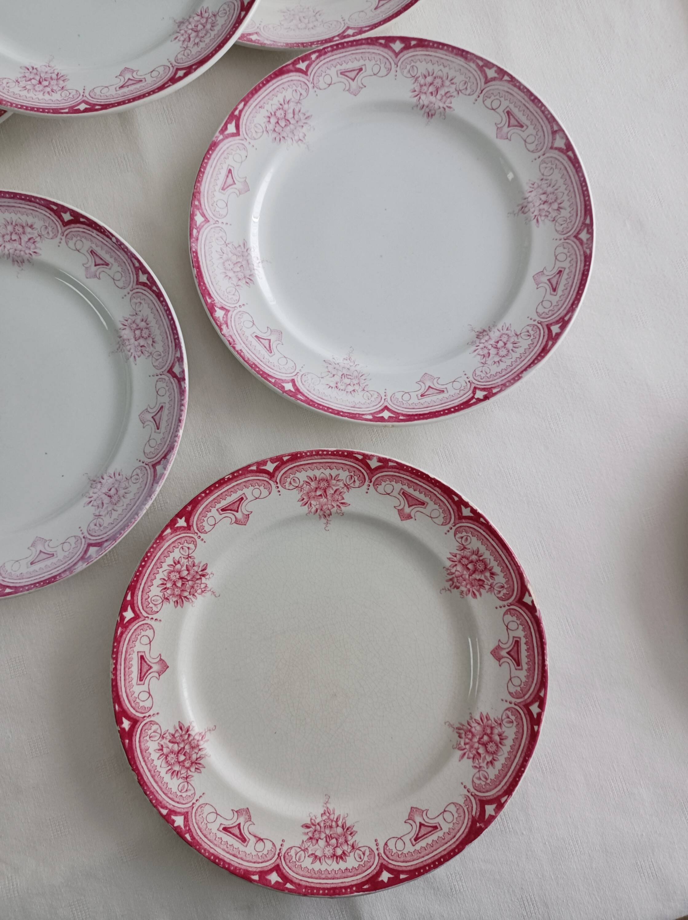 Set of 7 iron earth plates Onnaing Narcisses