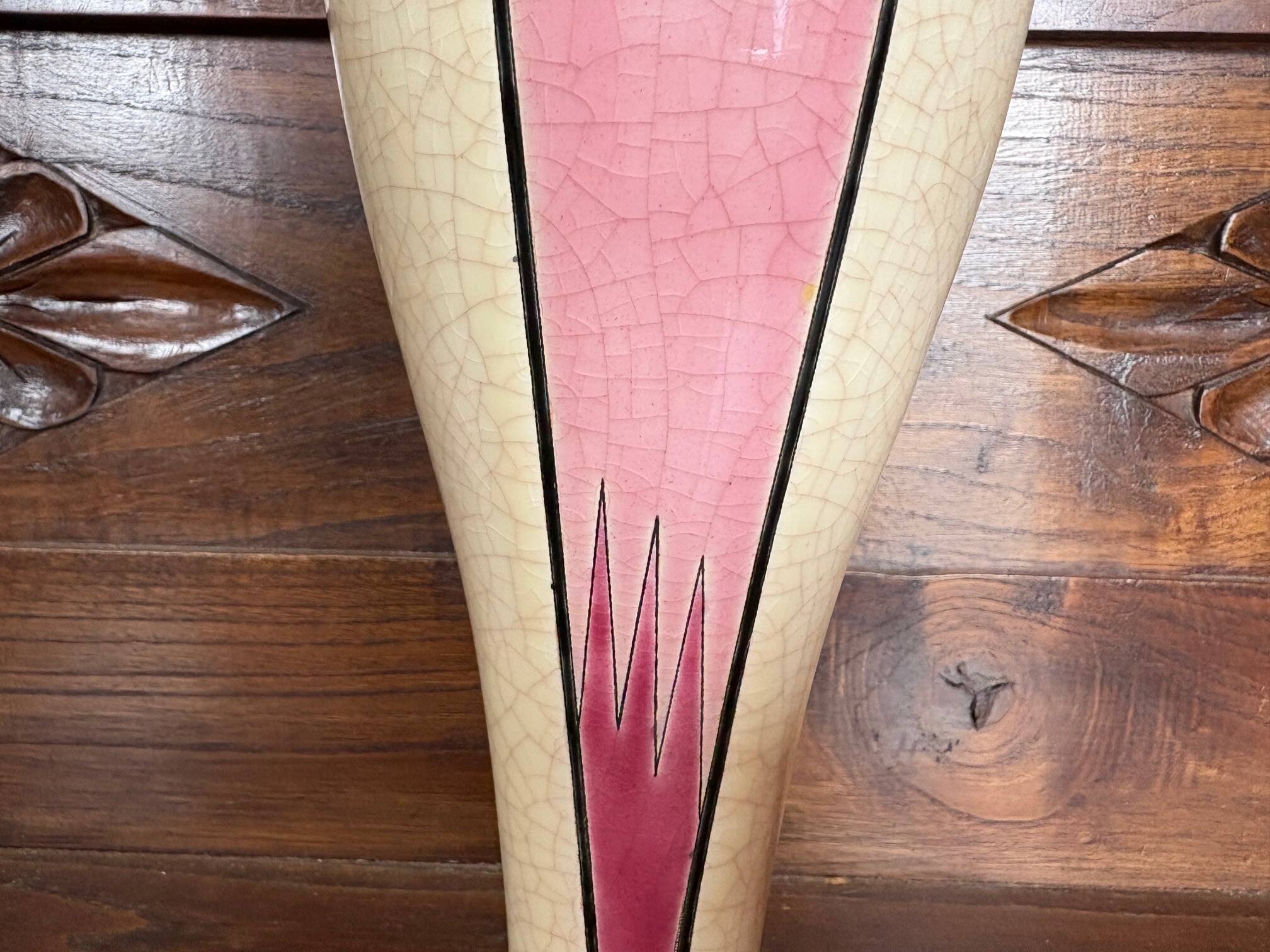 Vase Art Déco en faïence de Longwy, décor floral, 31 cm