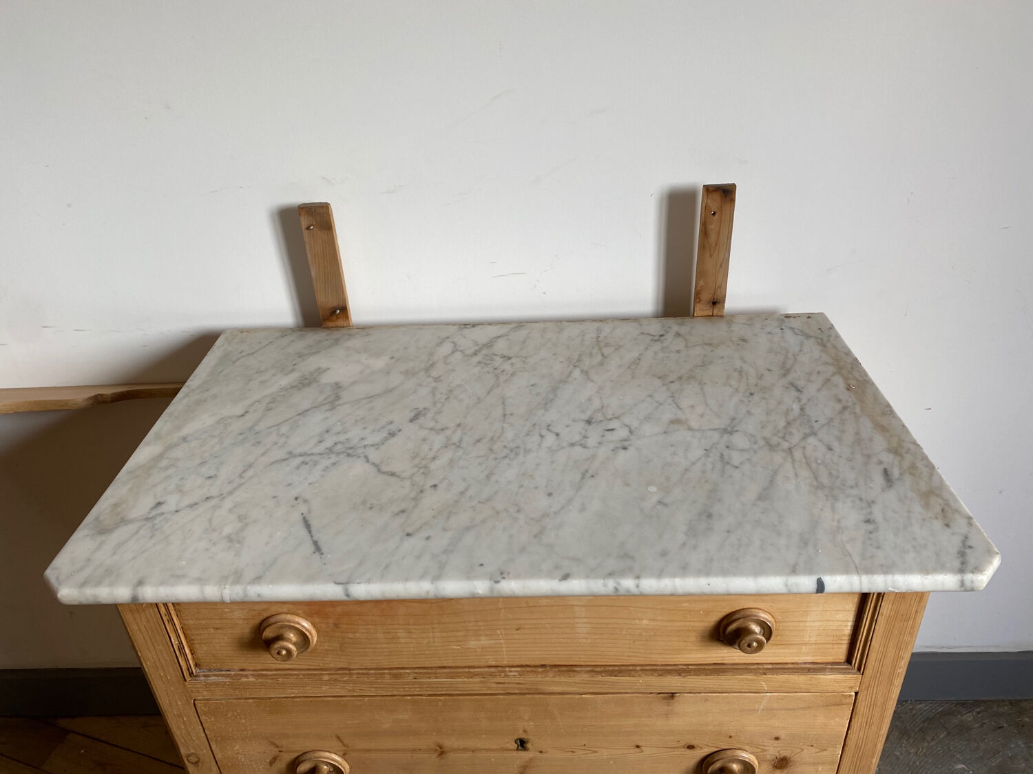 English chest of drawers