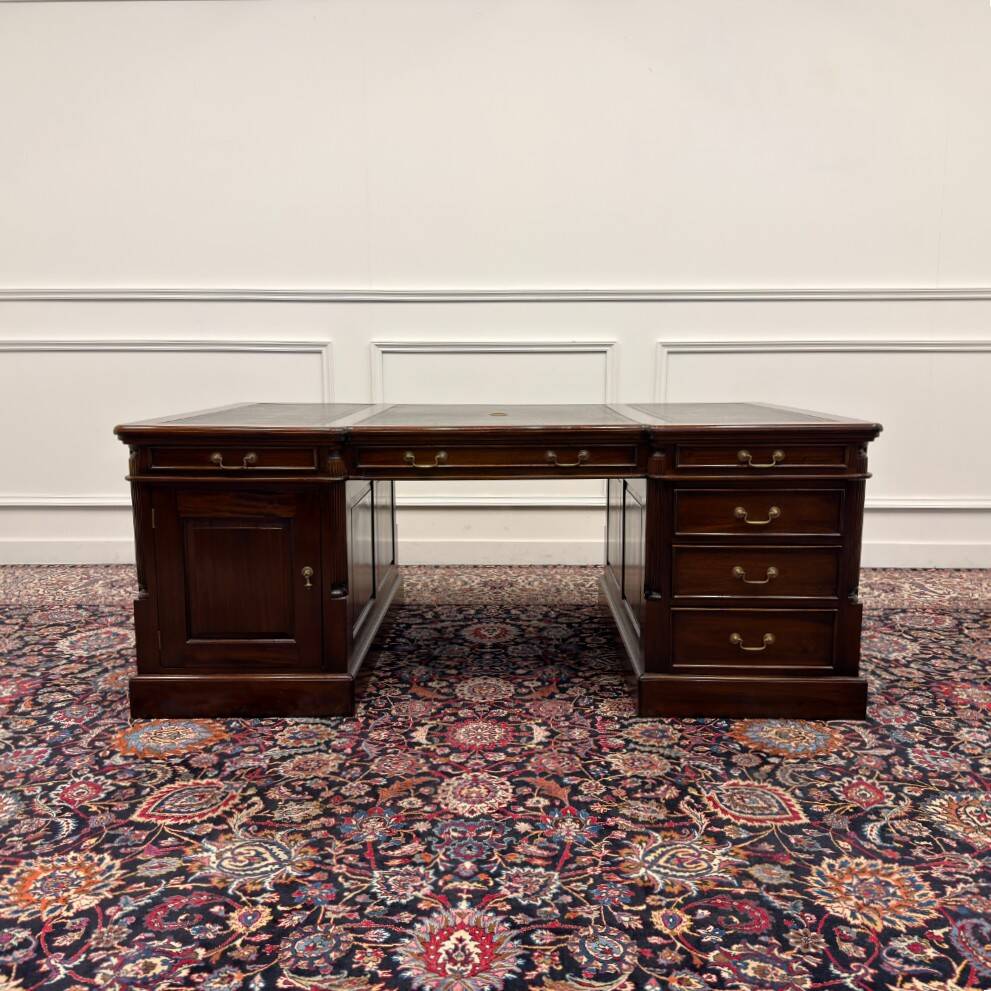 Large classic English Chesterfield partner desk