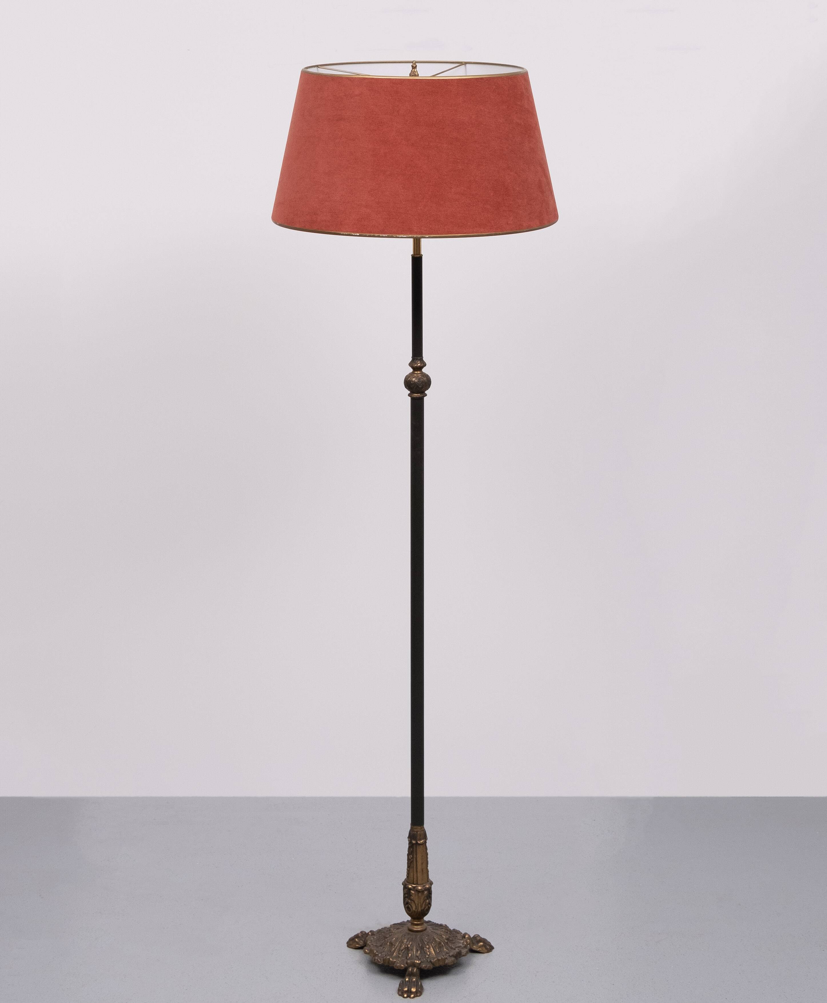 Classic style Floor lamp with shade 1970s France